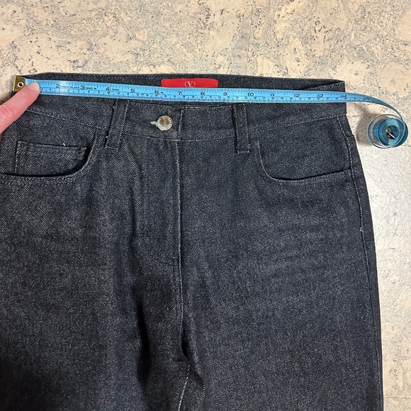 Valentino Garavani Floral-appliqué Straight-leg Jeans Flower Detail - Picture 11 of 13